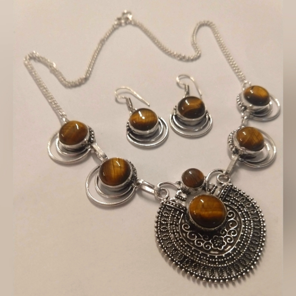 Tigereye Necklace and Earrings Set, 925 made in India.